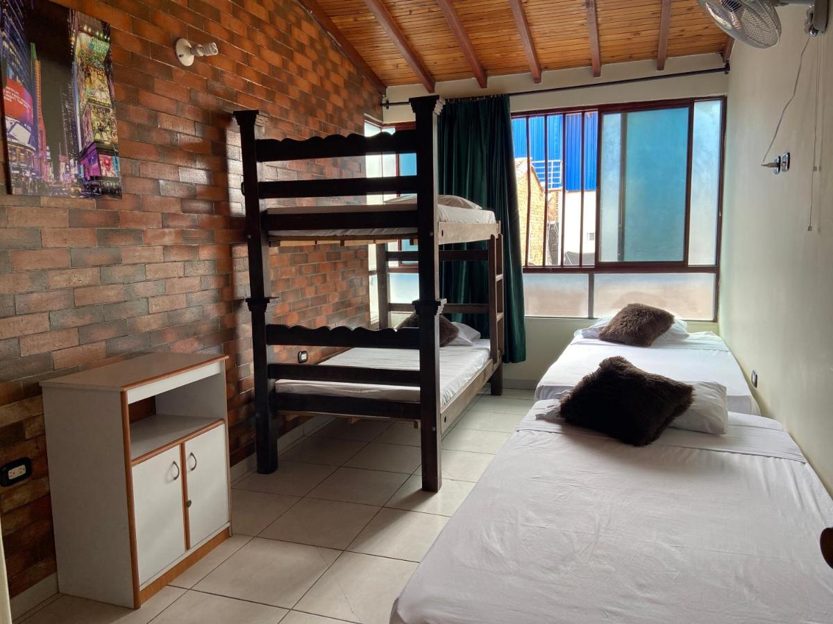 Otono Hostel San Gil Exterior photo