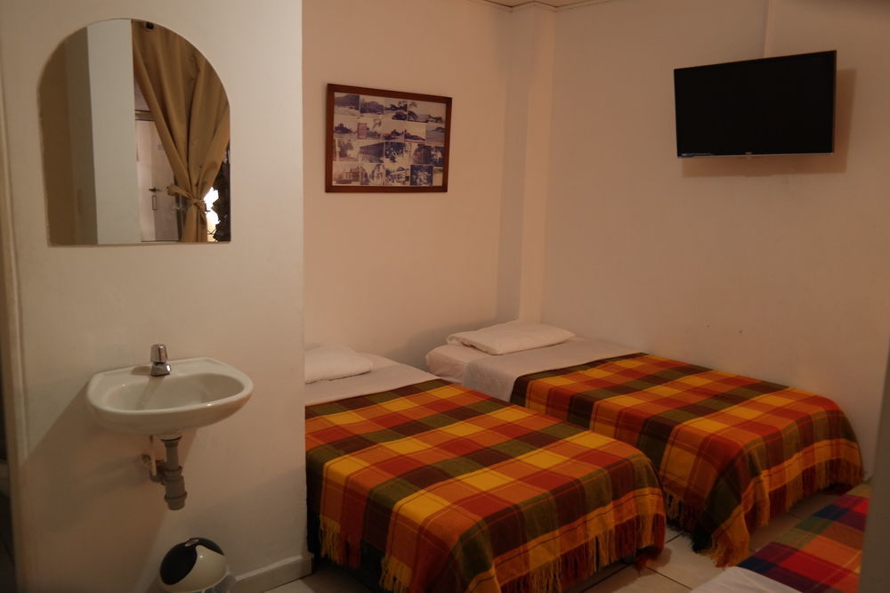 Otono Hostel San Gil Exterior photo