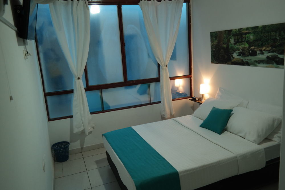 Otono Hostel San Gil Exterior photo